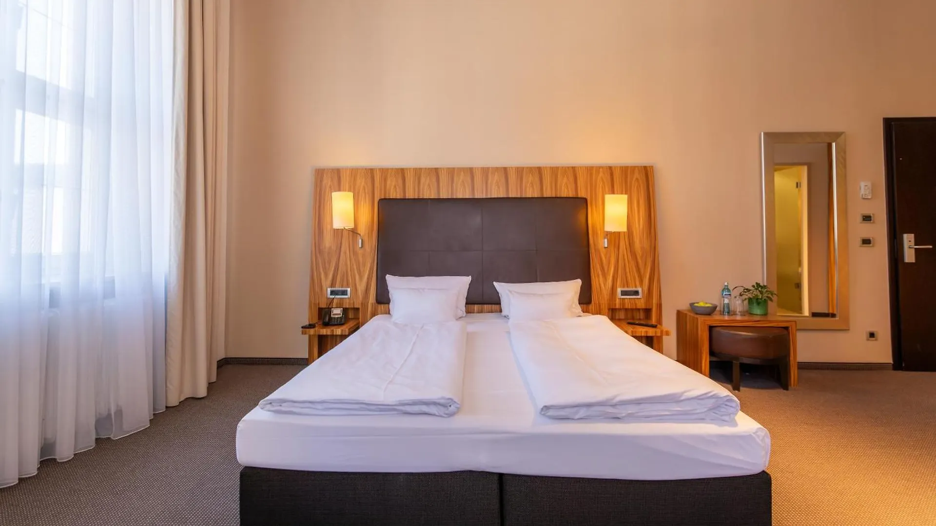 فندق Herzogshof - Boutique-Hotel Am Dom ريغنسبورغ