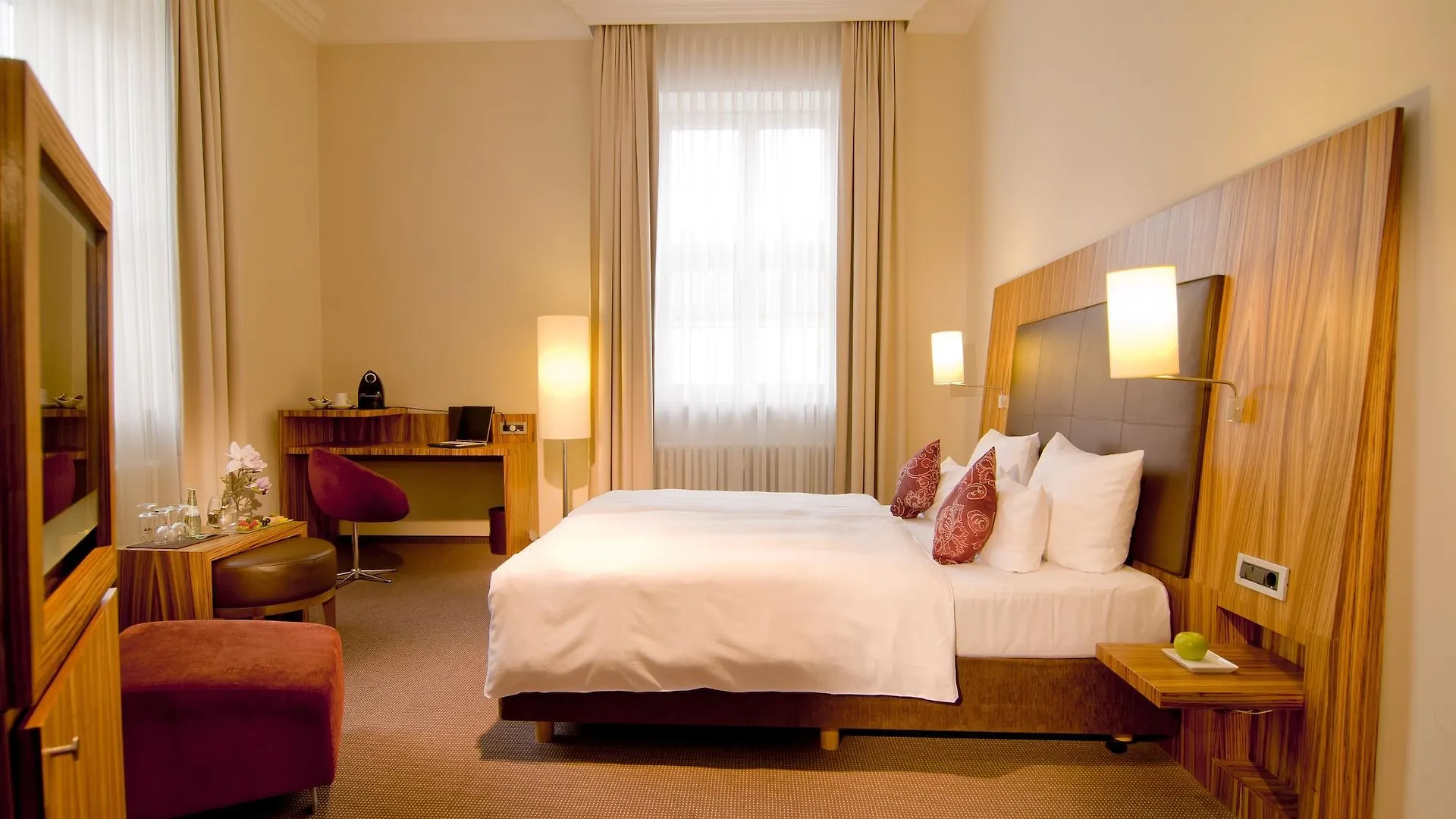 Herzogshof - Boutique-Hotel Am Dom Ratisbona