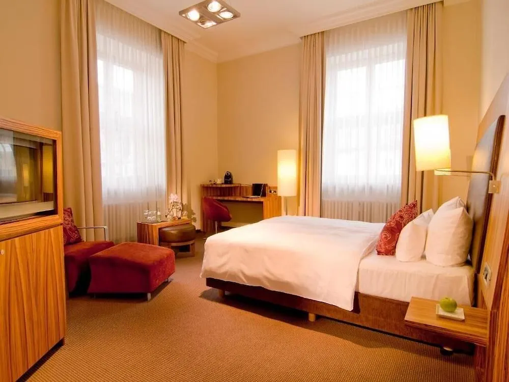 **** Hotel Herzogshof - Boutique-Hotel Am Dom Regensburg Germany