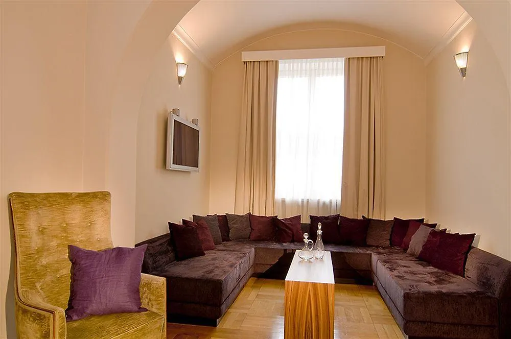 Herzogshof - Boutique-Hotel Am Dom Ratisbona 4*,