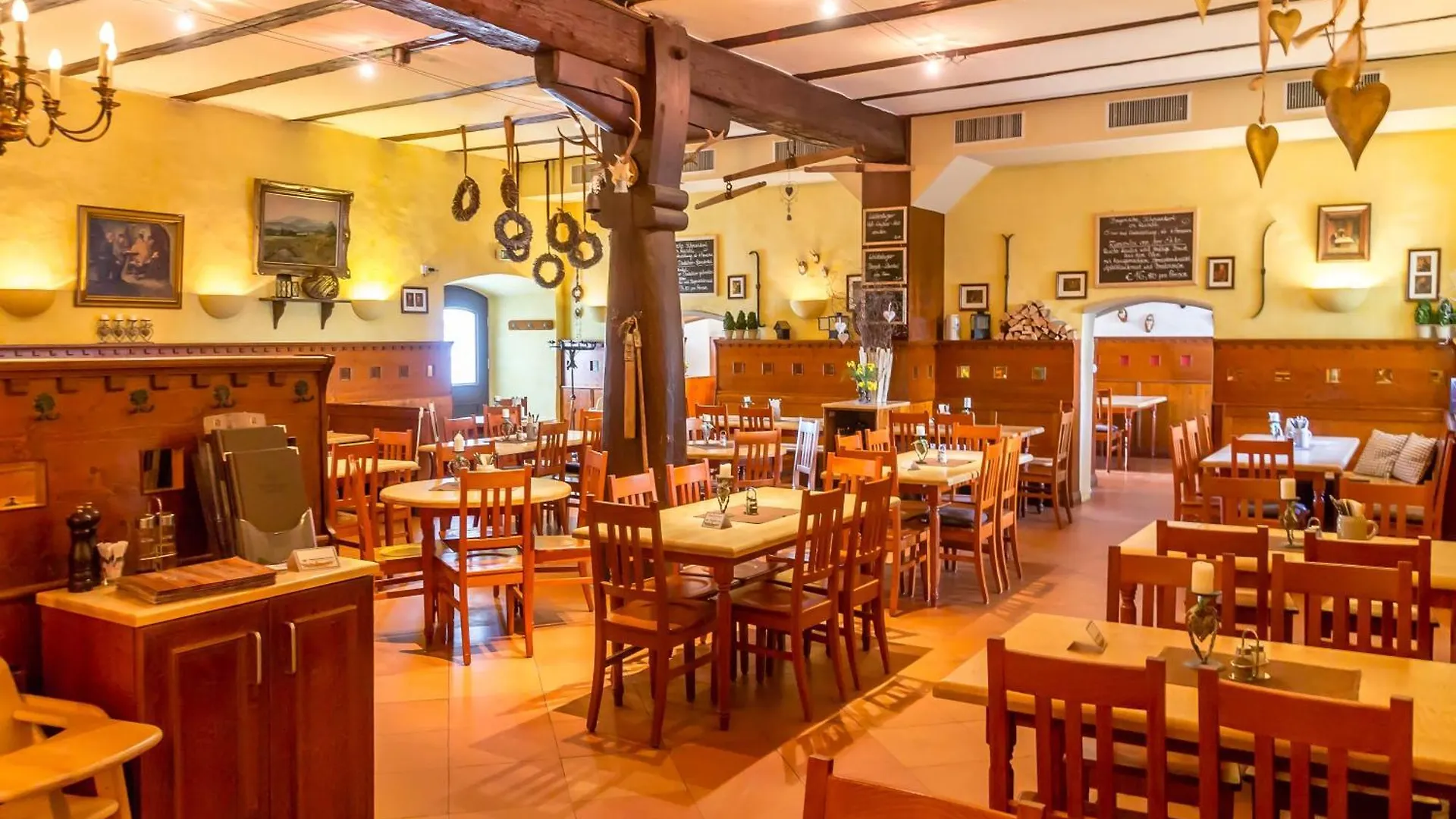 Herzogshof - Boutique-Hotel Am Dom Regensburg 4*,  Tyskland