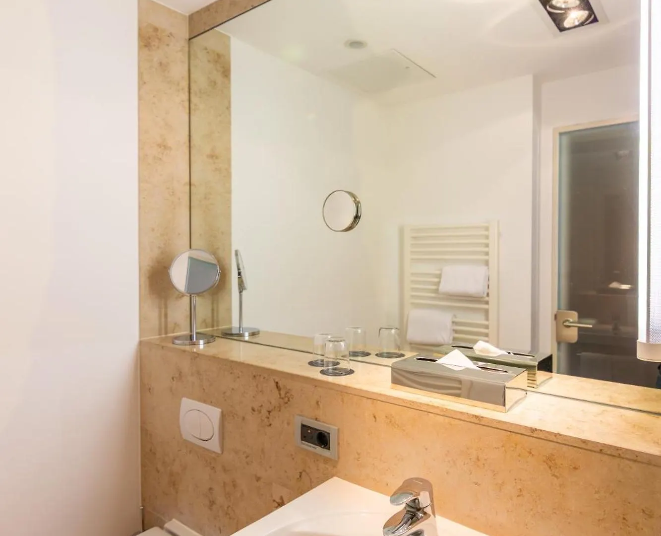Hotell Herzogshof - Boutique-Hotel Am Dom Regensburg